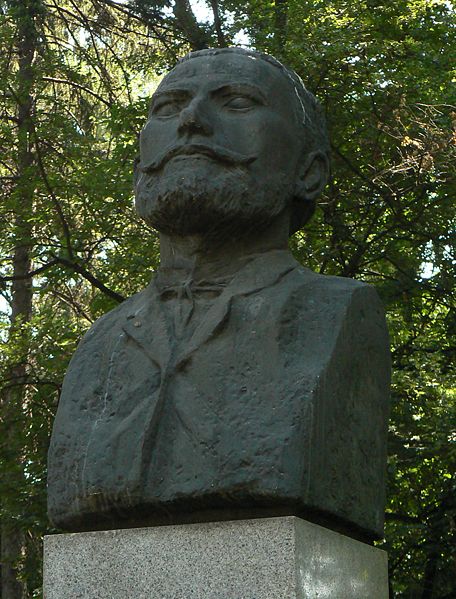 File:Zahari-Stoyanov-monument.jpg