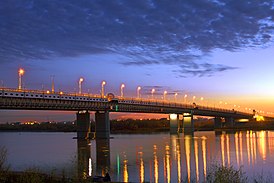 Мост имени 60-летия Победы, вид на Левобережье