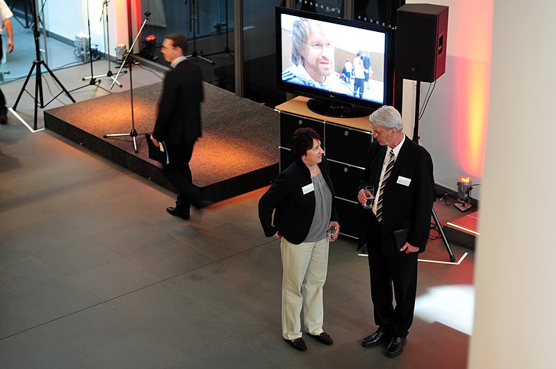 File:13-06-10-dosb-wahlhearing-vorbereitung-05.jpg