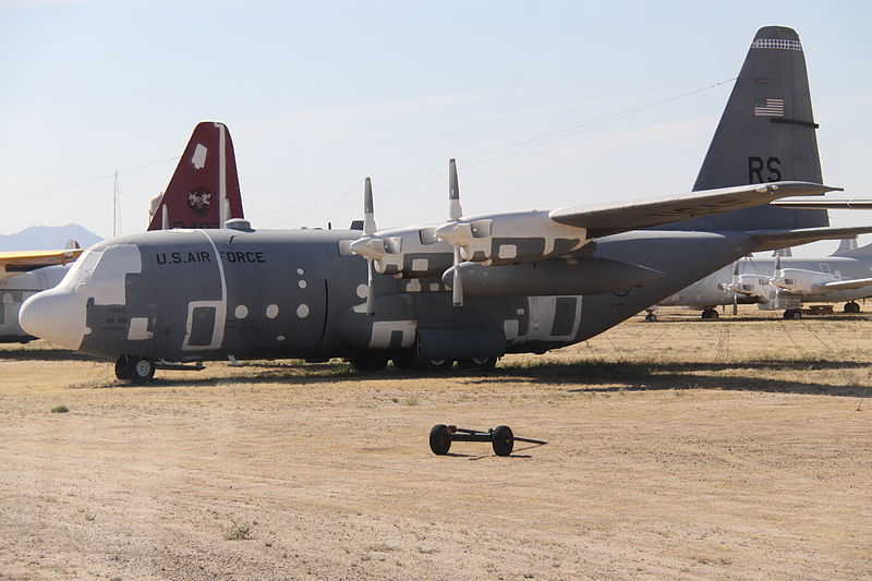 File:63-7865 Lockheed L.100 Hercules ( C.130E ) U.S. Air Force (8776763099).jpg