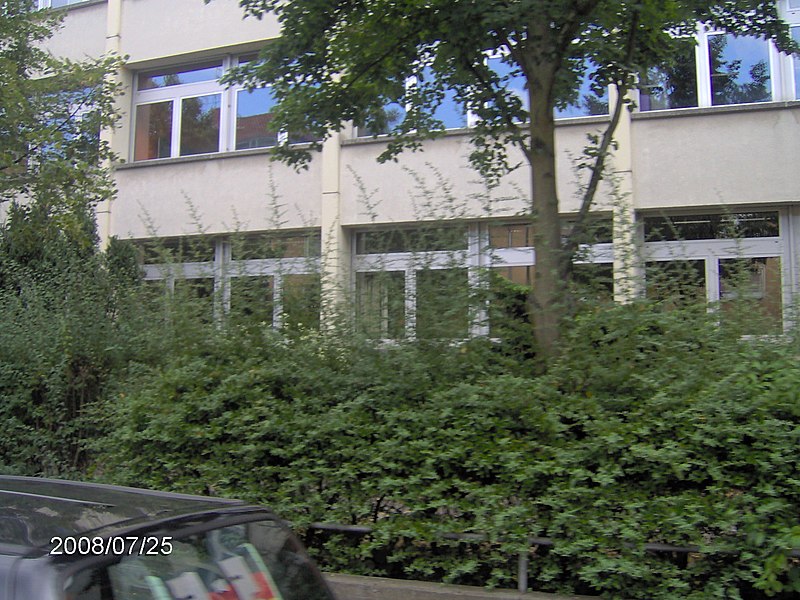 File:A August-Bebel-Schule - mehr Infos » Richard-Wagner-Str. 45, 63069 Offenbach - panoramio.jpg