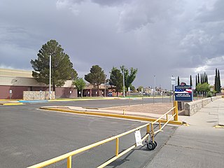 <span class="mw-page-title-main">Alicia R. Chacón International School</span> Public school in El Paso, Texas, United States