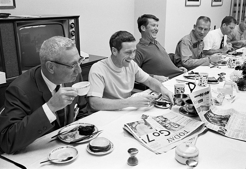 File:Apollo 7 Pre-flight Breakfast - 108-KSC-68P-0407.jpg