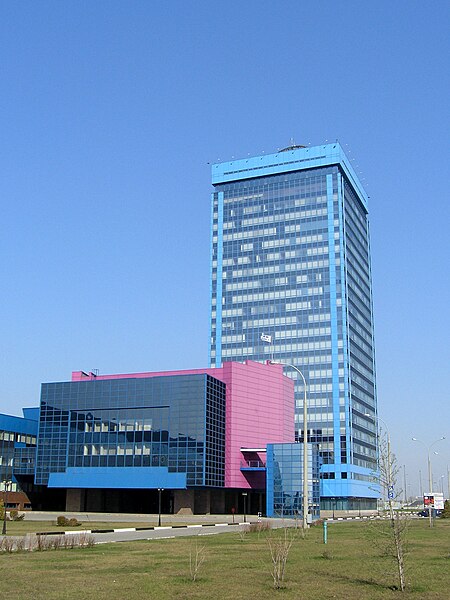 Fájl:AvtoVAZ administration building-5389.JPG