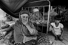 Azerbaijani refugees from Karabakh 2.jpg