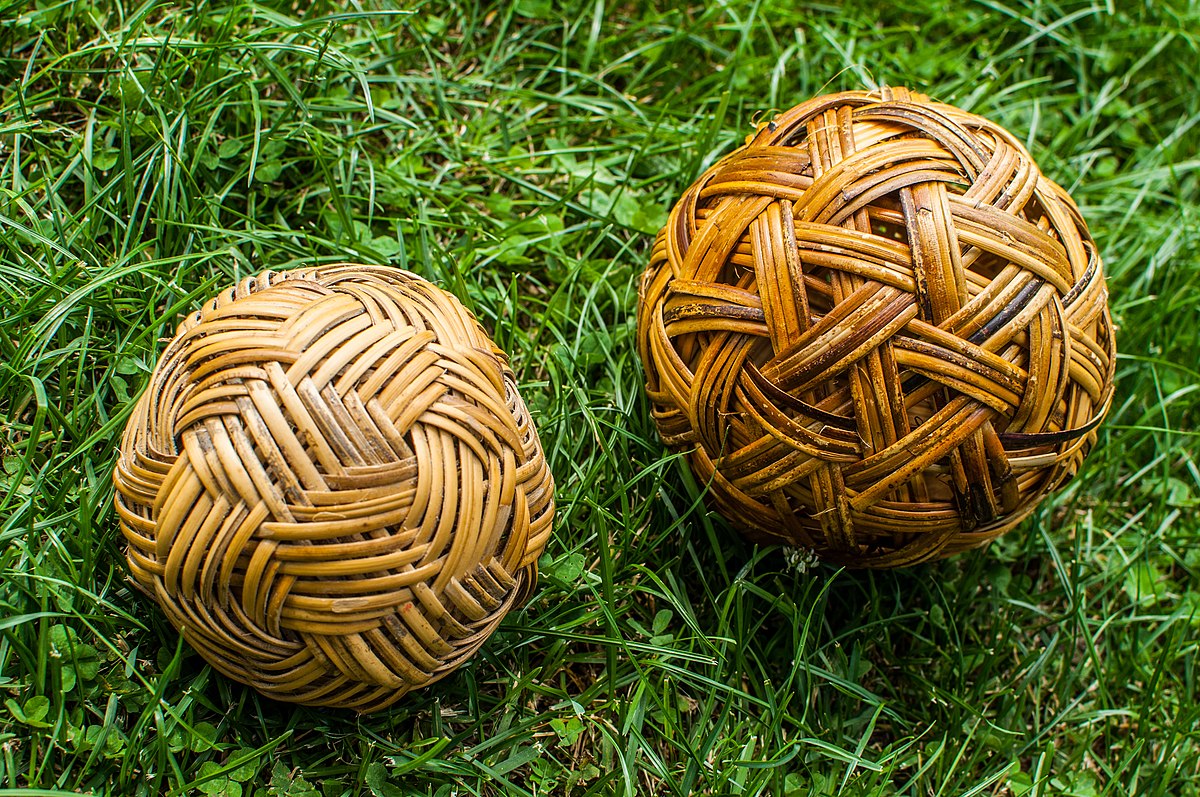 Плетение из ротанга для начинающих. Узоры плетения из ротанга. Rattan Ball. Плетение из ротанга бычий глаз. Плетение ротангом не осьминог.