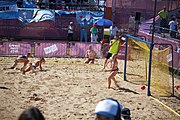 Deutsch: Beachhandball bei den Olympischen Jugendspielen 2018; Tag 3, 10. Oktober 2018; Mädchen, Vorrunde, Gruppe B - Niederlande-Argentinien 2:0 English: Beach handball at the 2018 Summer Youth Olympics at 10 October 2018 – Girls Preliminary Round Group B‎ – Netherlands-Argentina 2:0