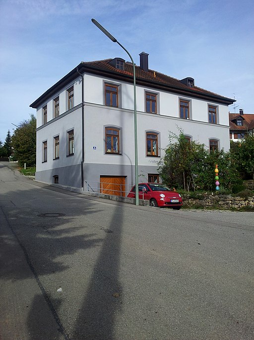 Bergstraße 2 (Sünzhausen)