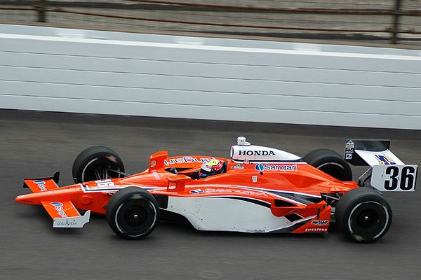 Bernoldi practicing for the 2008 Indianapolis 500