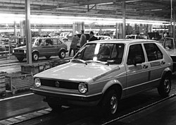 Виробництво Volkswagen Golf на заводі у Вольфсбургі. 1978 рік.