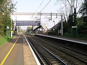 Canley railway station platform 14o06.jpg