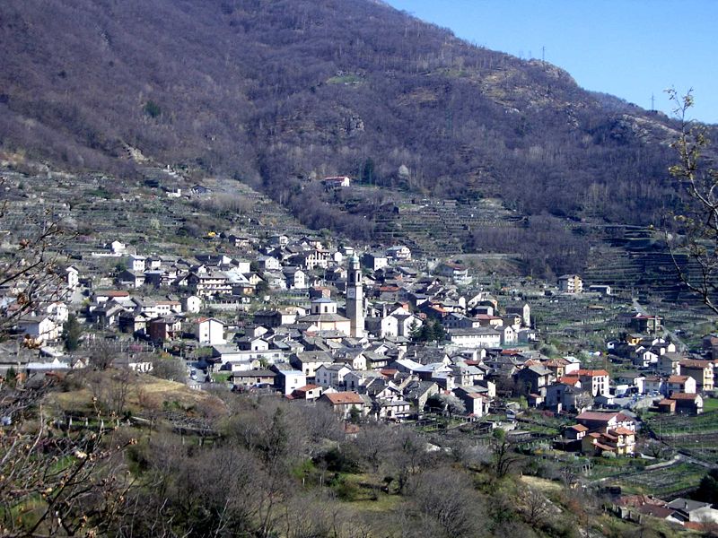 File:Carema Paesaggio 02.JPG