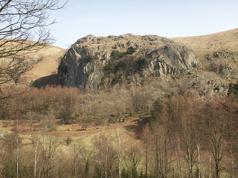 File:Castle Rock, Watson's Dodd, English Lake District (25 March 2008) (seen from Wren Crag on High Rigg.jpg