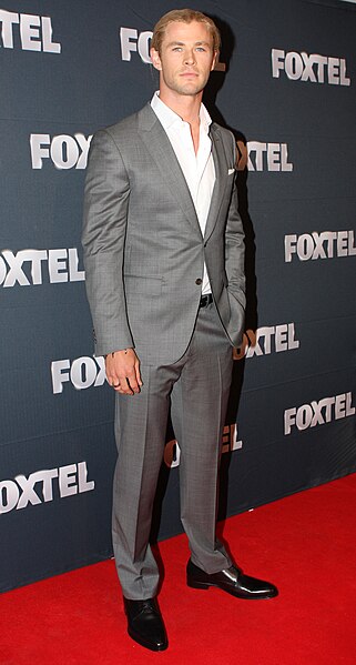 File:Chris Hemsworth (8492541842).jpg