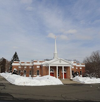 <span class="mw-page-title-main">Christ the King Church (Trumbull, Connecticut)</span> Church in Connecticut, United States