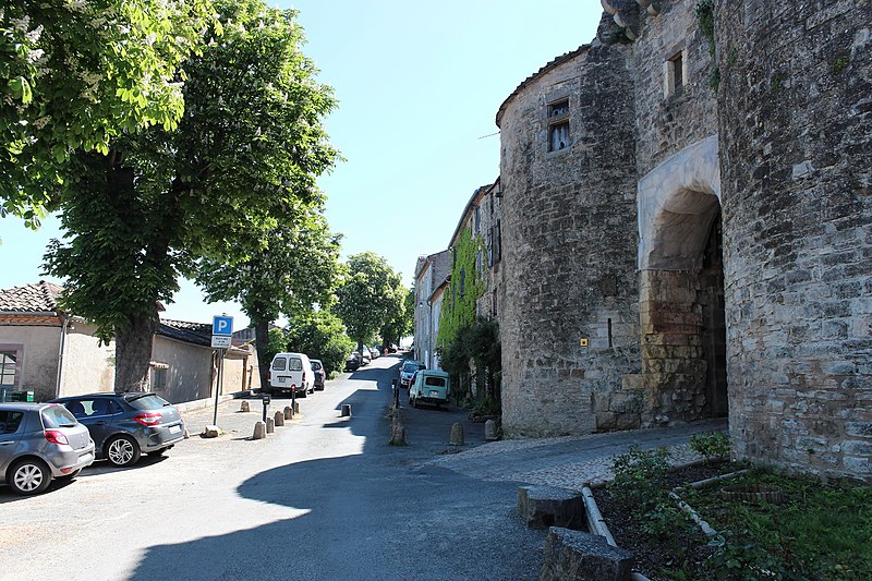 File:Cordes-sur-Ciel - 2014 - Porte de la Jane 03.jpg