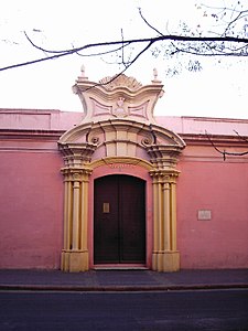 Portail colonial à Córdoba.