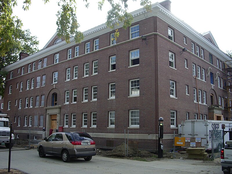 File:Dartmouth College campus 2007-10-02 Hitchcock Hall.JPG