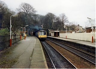 <span class="mw-page-title-main">Disley railway station</span> Railway station in Cheshire, England