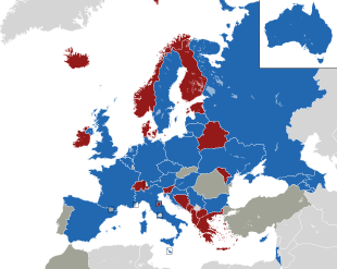 Um mapa colorido dos países da Europa