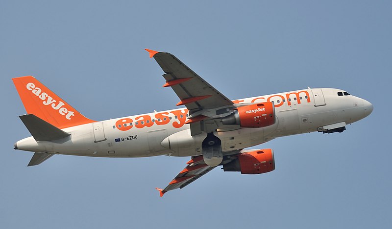 File:EZY A319 G-EZDU 24jul14 LFBO.jpg