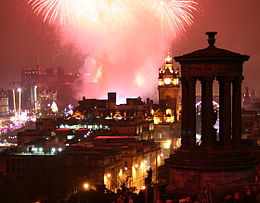 Hogmanay fireworks over Edinburgh EdinburghNYE.jpg