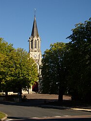 Eglise Saint Etienne Velles.JPG