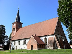 Evangelische Vicelinkirche St. Jakobi zu Bornhöved.jpg