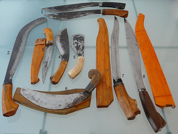Various Filipino knives