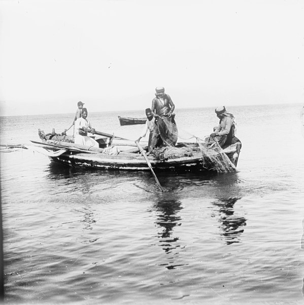 File:Fishermen in boat, Sea of Galilee? LOC matpc.11555.jpg