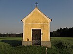 Corridor chapel between Hirschbach and Kirchberg am Walde.jpg