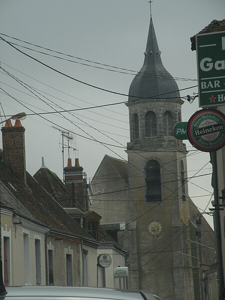 File:Fréteval - Église.jpg