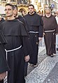 File:Frati in processione.jpg