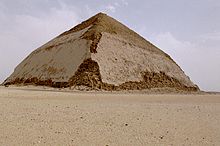 datând piramidele egiptului întâlnind o femei matură