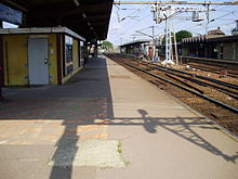 Platforms Gare de Conflans-Sainte-Honorine 08.jpg