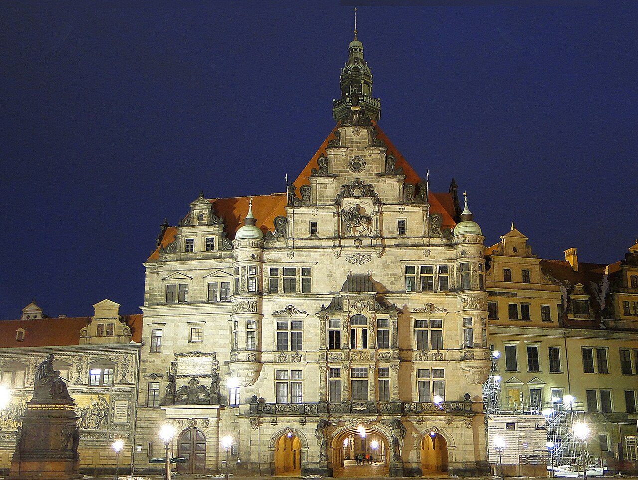 Georgentor Dresden: Ein historisches Tor in die Vergangenheit