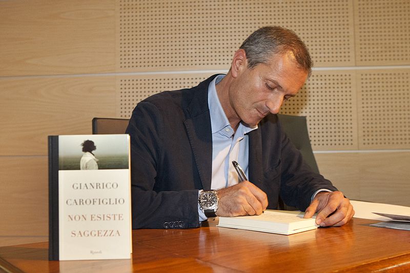 Gianrico Carofiglio - Wikipedia, la enciclopedia libre