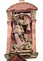 de:Großheubach: Statue des Erzengels Michael an der Fassade der Wallfahrtskirche im Kloster Engelberg