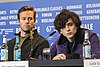 Hammer và Chalamet – hai diễn viên chính của Call Me by Your Name trong buổi họp báo của phim tại Liên hoan phim quốc tế Berlin 2017