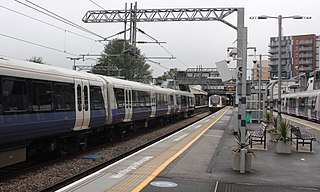 <span class="mw-page-title-main">Hayes & Harlington railway station</span> National Rail station in London, England