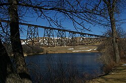 Hi Line Railroad Bridge as seen from Chautauqua Park, Valley City, ND Hi-line-railroad-bridge.jpg