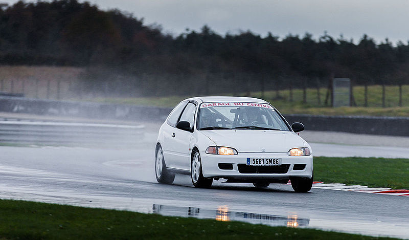 File:Honda - Circuit Val de Vienne - 15-11-2014 - Image Picture Photography - Organisateur - Club AGC86 Vienne - www.agc86.fr (15821229015).jpg