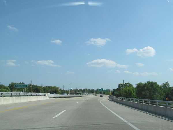 I-675 crossing Schaefer Street in Saginaw