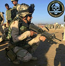 Iraqi soldier of 15th division carrying M249 Iraqiary.jpg