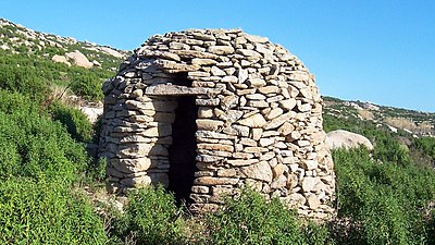 Cabane de pierre de Moncione