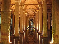 Bazilikas cisterna. (532). Stambula, Turcija.