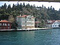 امپراتوری عثمانی era waterfront houses on the Bosphorus.