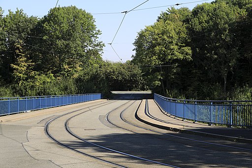 J33 320 Hp Am Honnengraben, Autobahnbrücke