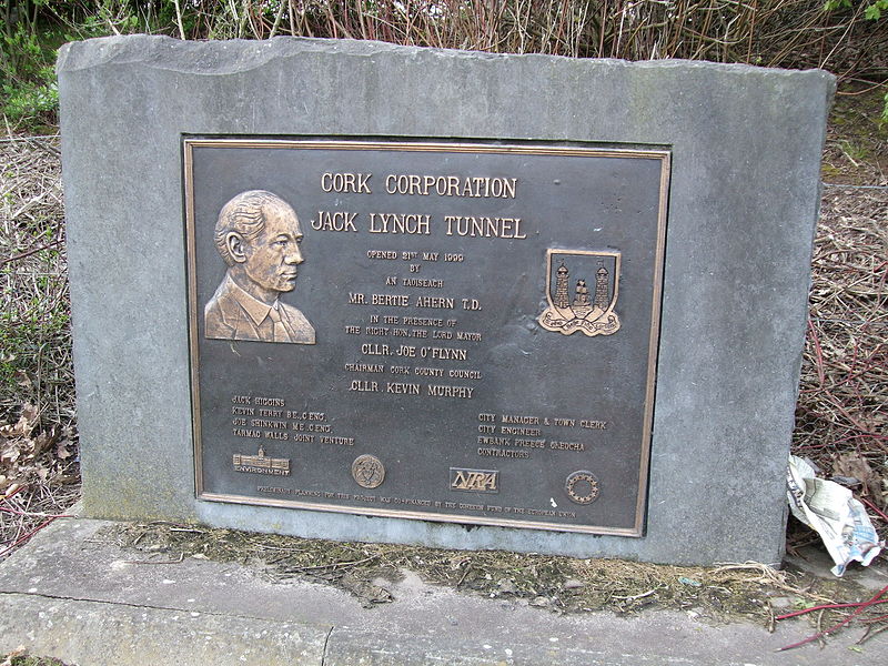 File:Jack Lynch Tunnel plaque.JPG