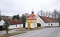 English: Chapel in the village of Jeznice, České Budějovice District, the Czech Republic. Čeština: Kaple ve vesnici Jeznice, okres České Budějovice.